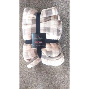 Cuddl Duds Plush Sherpa Throw Blanket 50x60 NWT Cozy Cream and Gray Plaid